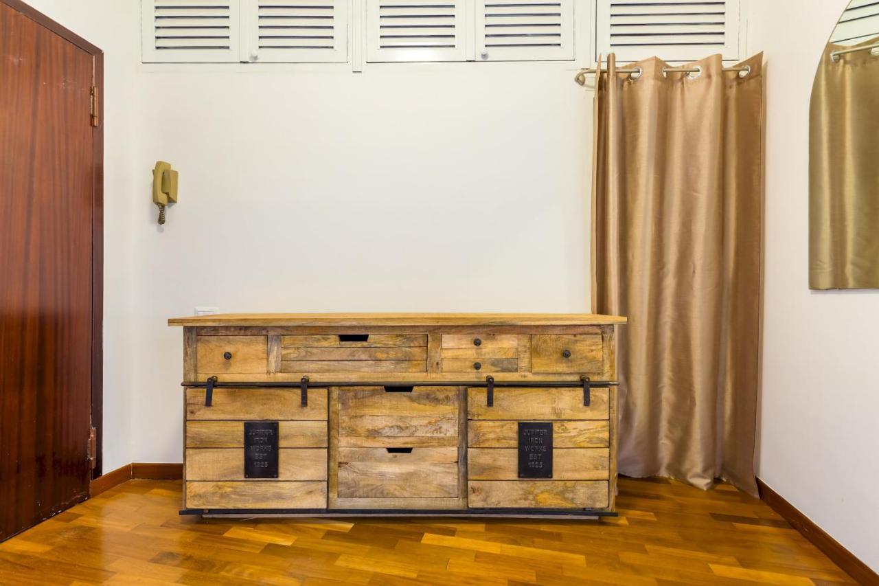 Brancaccio Renewed Apartment By Napoliapartments Kültér fotó